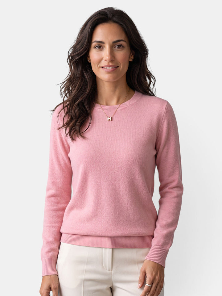 Moda femenina: suéter versátil para invierno, con gran suavidad.