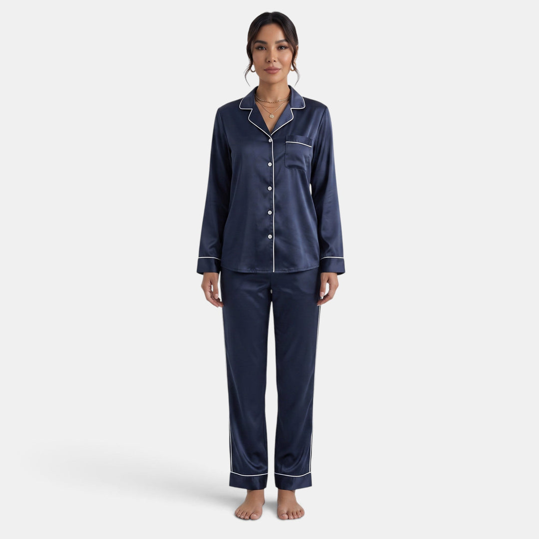 Pijama de seda para mujer, lujo y confort superior. Ideal para ropa de dormir elegante y cómoda.