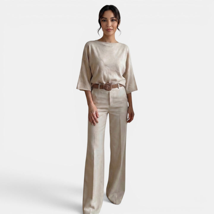 Moda mujer: conjunto de dos piezas beige holgado, ideal para un look moderno, cómodo y elegante.