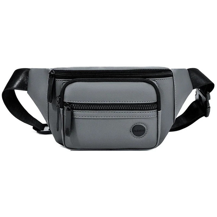 Riñonera para hombre, duradera y resistente al agua, ideal para excursiones y aventuras urbanas.