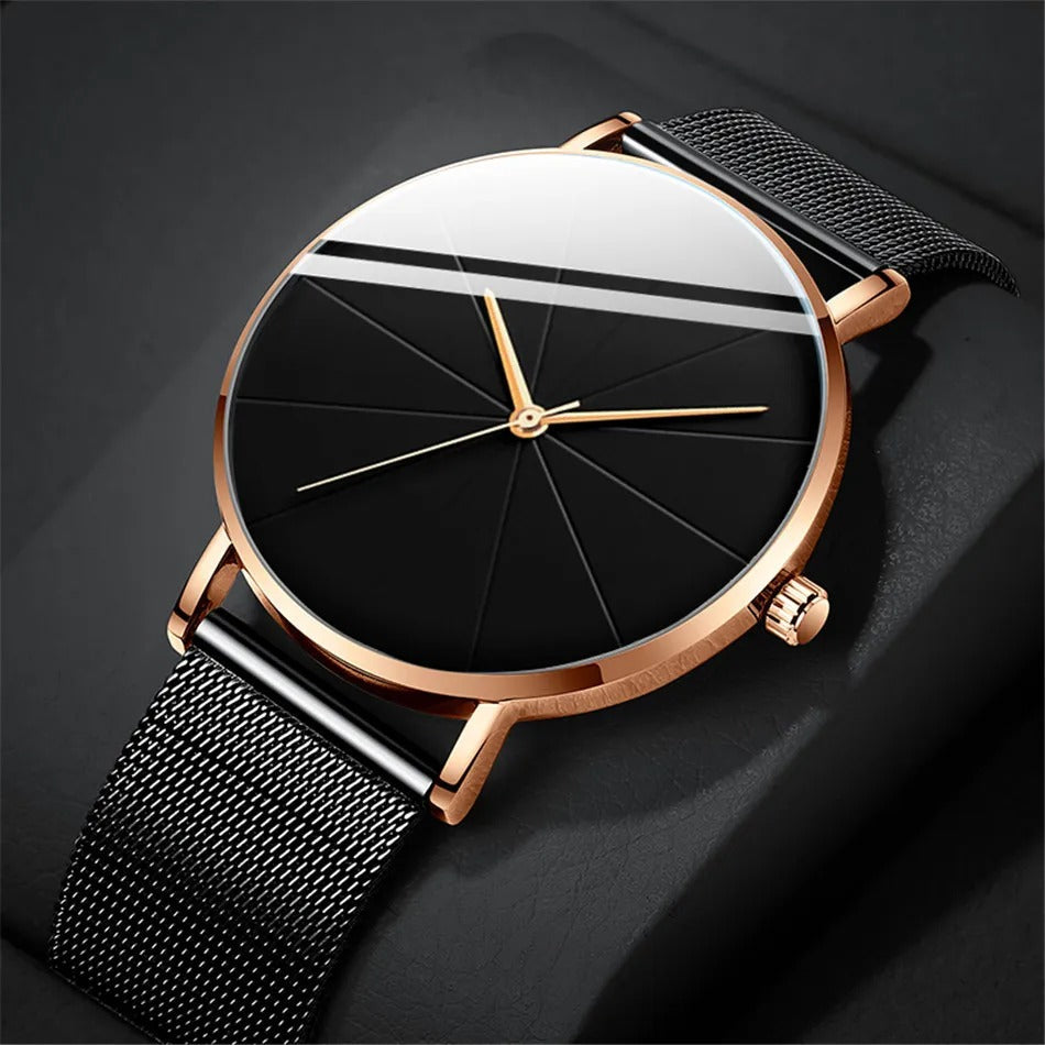 Reloj de lujo para hombre, acero inoxidable, esfera nítida, diseño sofisticado.