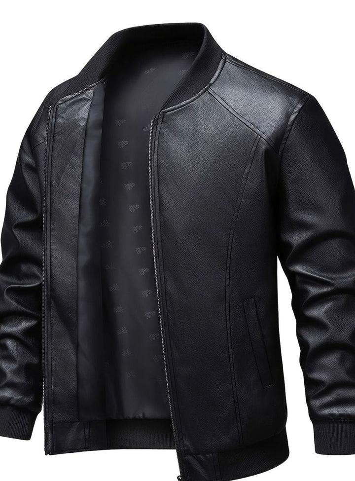Abrigo casual hombre, cazadora bomber negra de polipiel, diseño slim fit con cremallera.