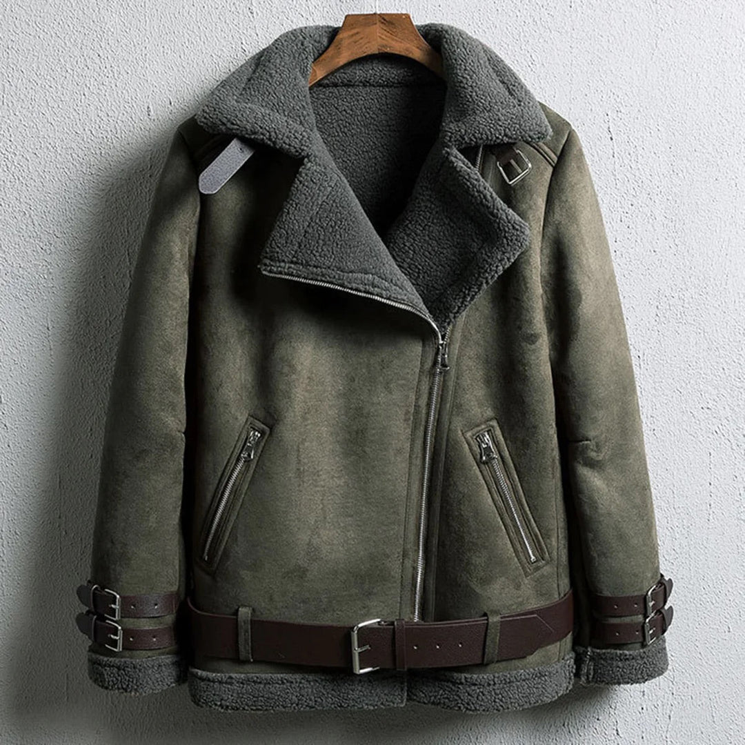 La mejor chaqueta de invierno para mujer talla grande. Gruesa, cómoda y con estilo, pura calidez.