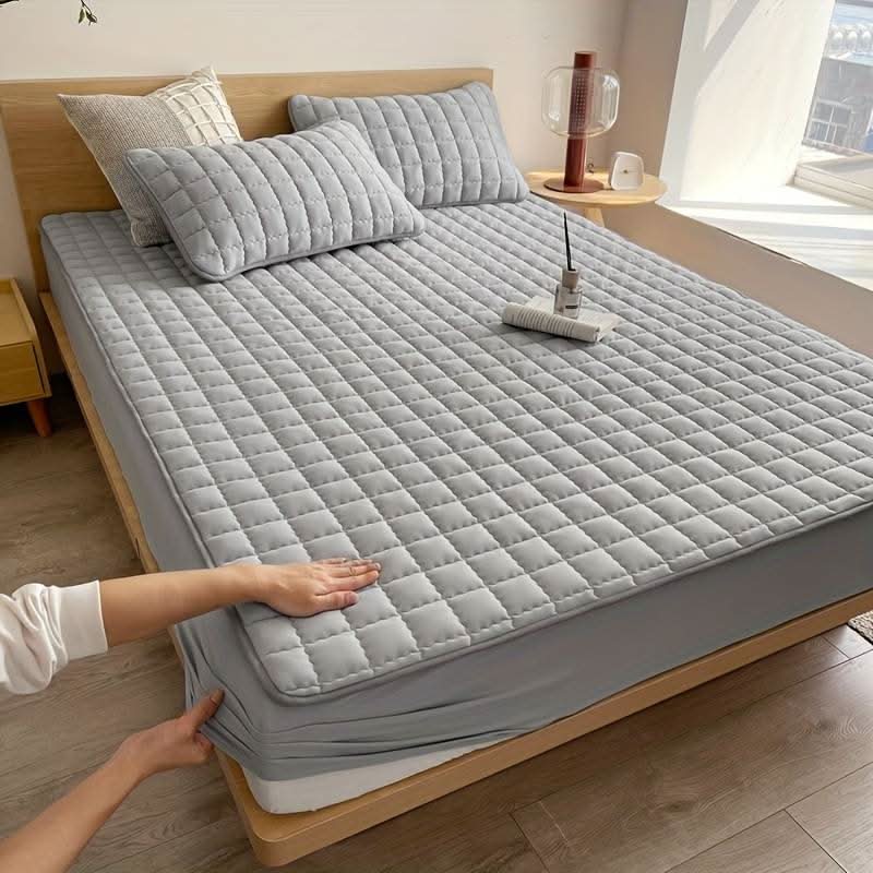 Funda de cama transpirable que ofrece confort y protección higiénica. La mejor opción para un descanso reparador.