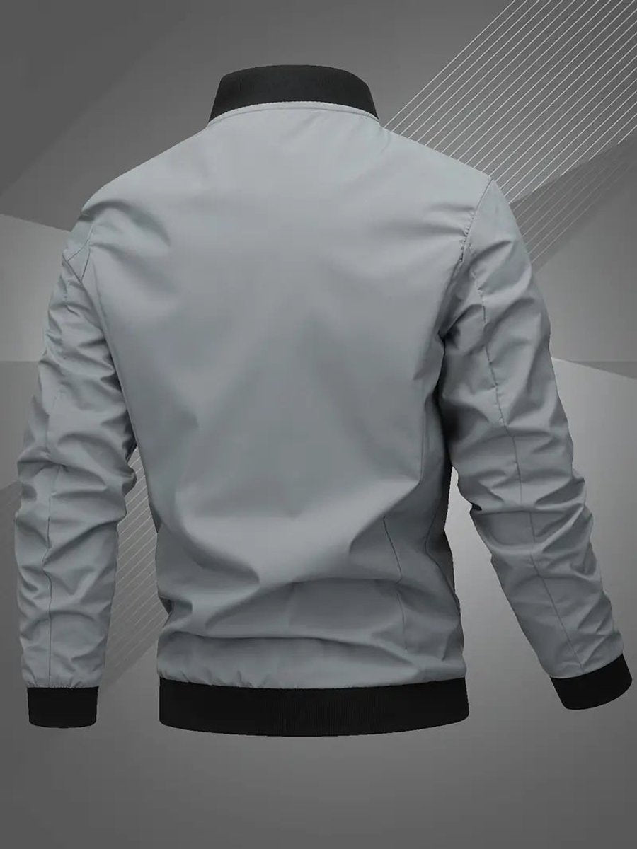Chaqueta bomber casual de cremallera para hombre, ideal para cualquier look diario.