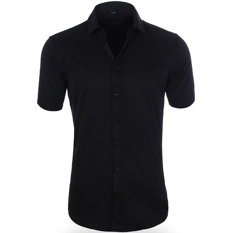 Estilo versátil: camisa entallada de manga corta para hombre. Frescura y elegancia para oficina o casual.