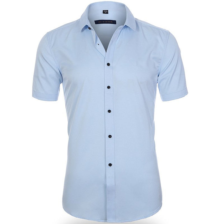 Moda hombre: camisa entallada manga corta. Tejido fresco para los días cálidos de verano.