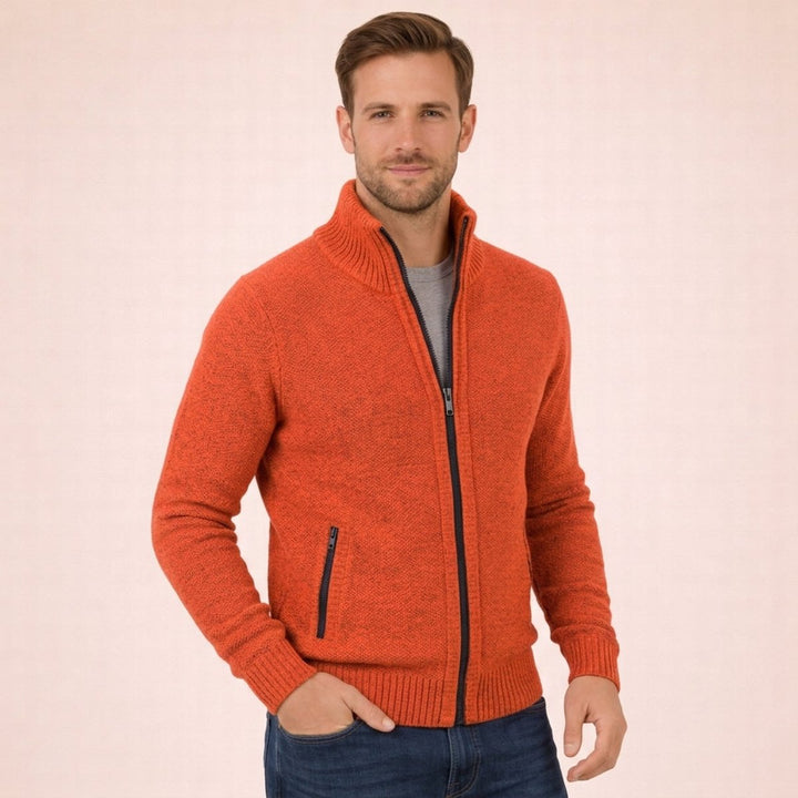 Suéter de punto para hombre con cremallera y cuello alto, cómodo y versátil para el invierno.