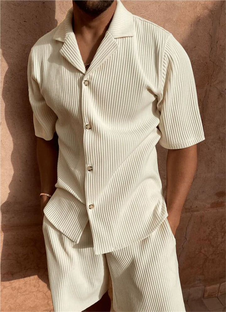 Conjunto casual de verano para hombre, camisa texturizada de manga corta y pantalón corto a juego, ideal para playa.