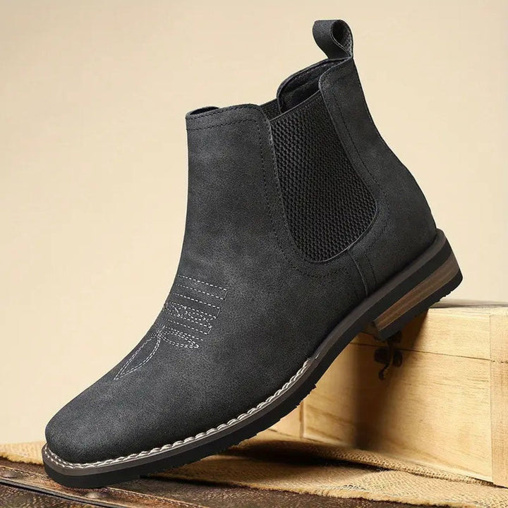 Botines Chelsea Daniel para hombre, máxima comodidad. Calzado western elegante con tacón.