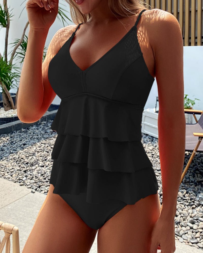 Tankini mujer con volantes y braguita regular para un estilo elegante en la playa. Comodidad para el verano.