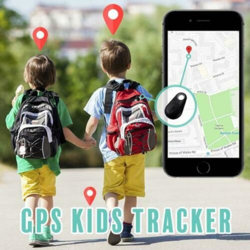 Mini localizador GPS personal con botón SOS para seguridad de niños y ancianos.