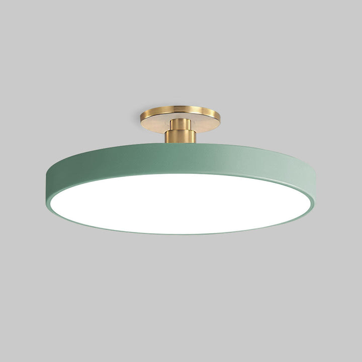 Luz de techo LED, diseño minimalista para una iluminación hogar contemporánea.