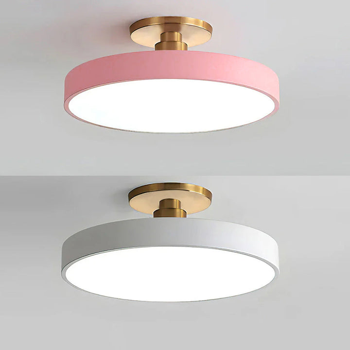 Luz de techo LED, diseño innovador para una iluminación hogar con carácter.