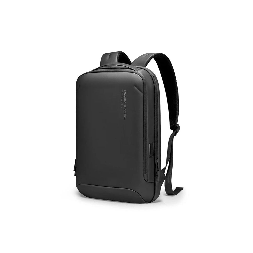 Mochila negra con frente rígido diseñada para proteger portátil de 39.6 cm. Ideal para la oficina y desplazamientos.