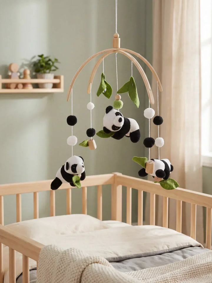 Regalo ideal para bebé: móvil de cuna de madera natural y seguro.