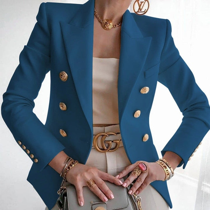 Diseño moderno de blazer de mujer, chaqueta de traje con detalles elegantes, perfecta para moda oficina profesional.