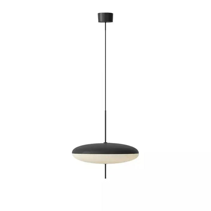 Lámpara colgante de vidrio moderna, realza la decoración interior con iluminación elegante.