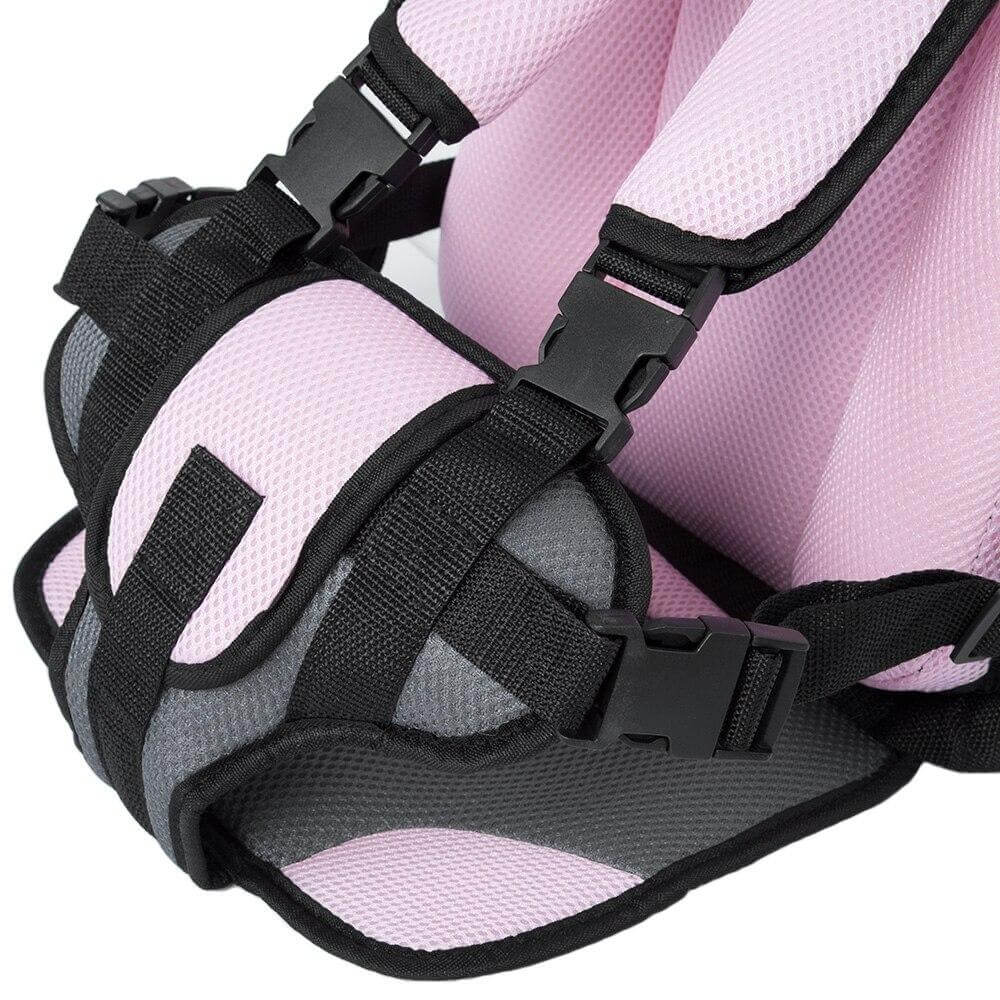 Silla de auto para bebés recién nacidos, con soporte para la cabeza y protección lateral superior. Máxima seguridad.