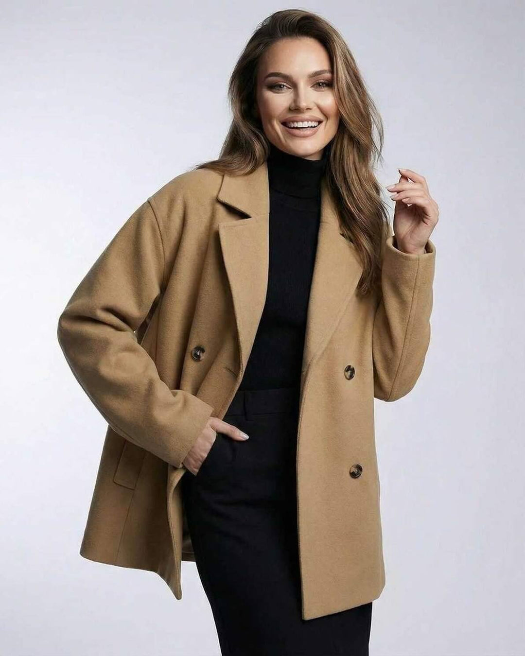 Elegante chaqueta oversized de mujer para otoño, tono camello, estilo refinado y versátil.