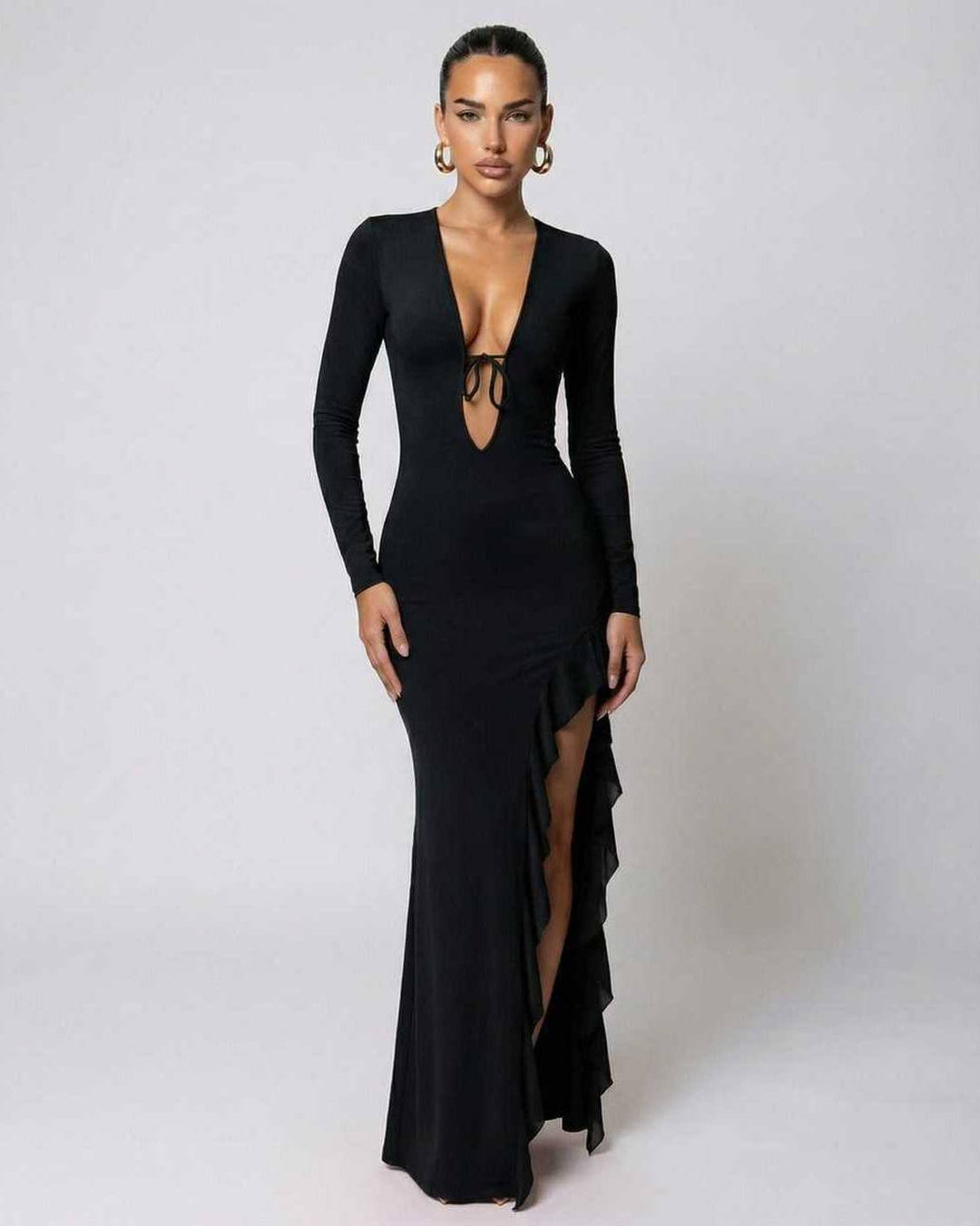 Vestido maxi Mónaco elegante para mujer, escote V y volantes. Perfecto para fiestas y ocasiones especiales.