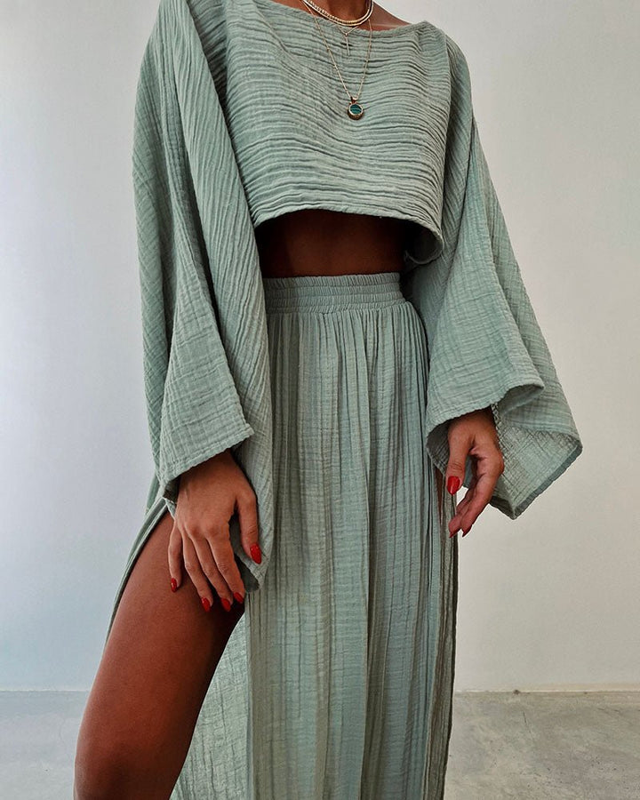 Ropa de mujer: conjunto dos piezas, top corto y falda larga estilo bohemio y fresco.