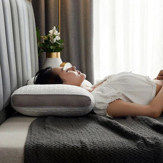 Almohada cervical para dormir de lado y espalda, con soporte híbrido que alivia el dolor de cuello.