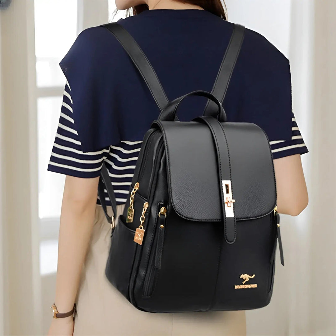 Mochila Alena de cuero para mujer. Diseño elegante y práctico, ideal para uso diario o viajes.