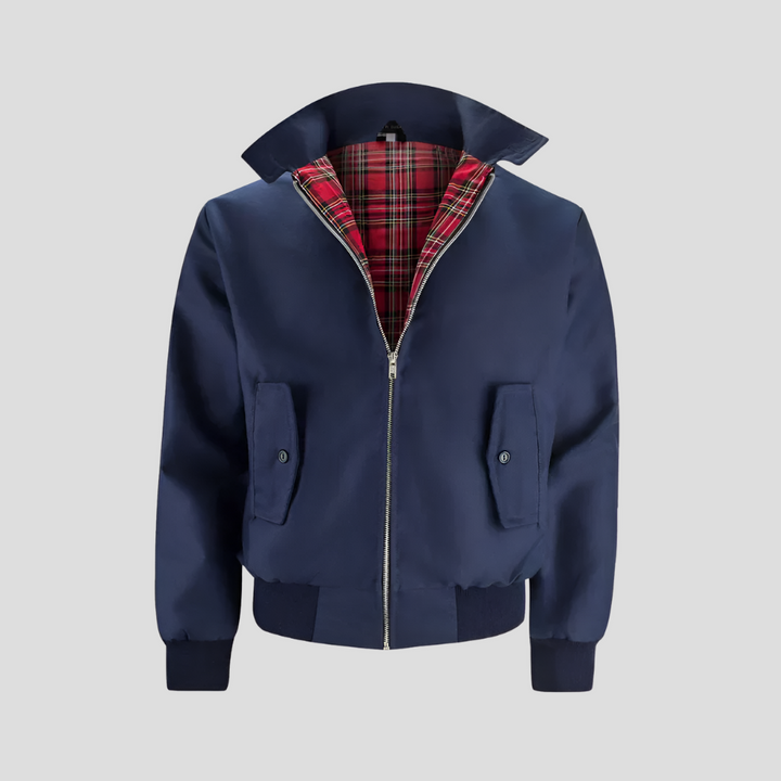 Chaqueta Harrington beige para hombre, estilo casual y elegante, ideal para entretiempo. Moda masculina versátil.