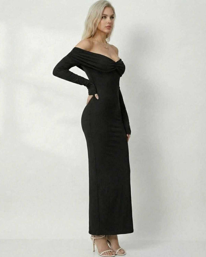 Vestido de noche formal negro, corte maxi sin hombros para mujer. Estilo elegante y ceñido para eventos especiales.