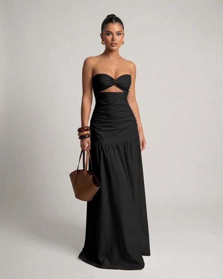 Vestido maxi negro de mujer sin tirantes, cintura alta. Elegante para noche, verano o eventos casual chic.
