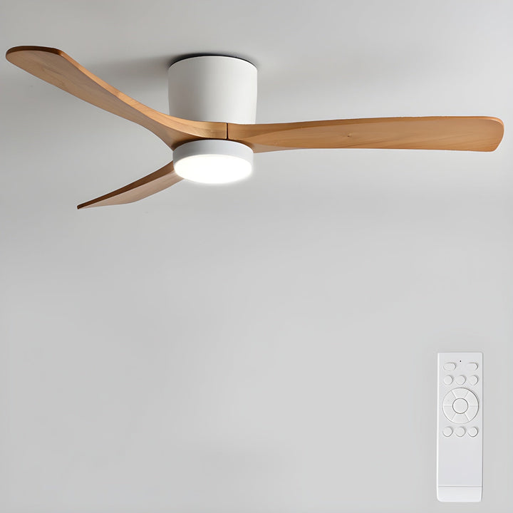Ventilador de techo LED blanco y madera, estilo nórdico, con control inteligente para el hogar.