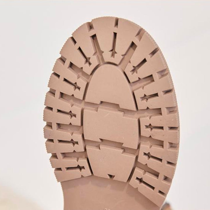 Botas de invierno impermeables para mujer, diseño moderno, duradero y cálido, perfectas para días fríos.