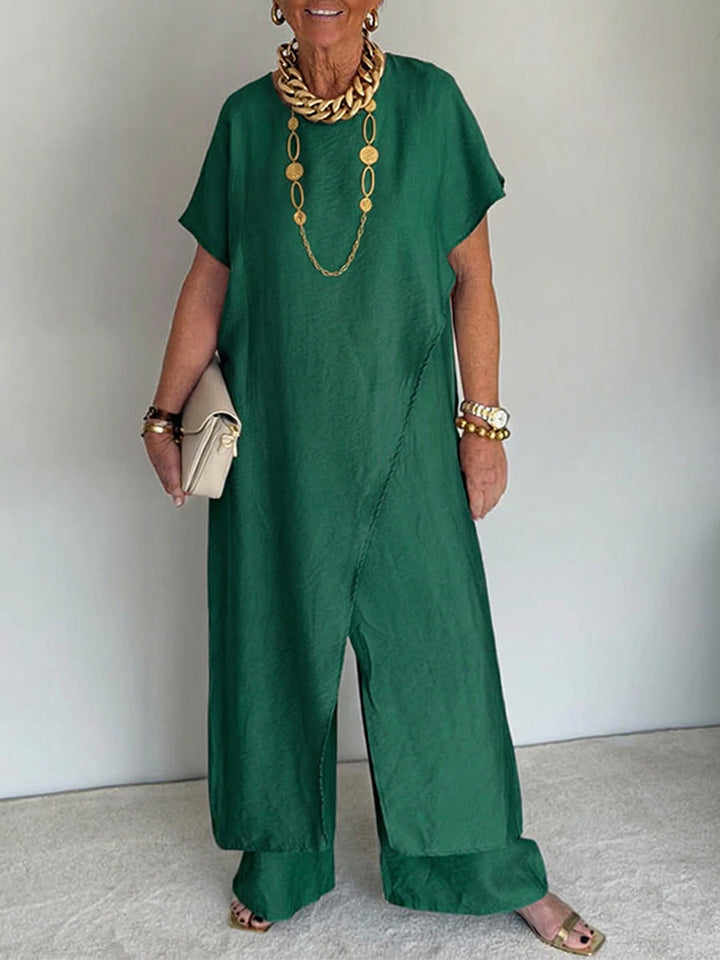 Set de lino para mujer: túnica asimétrica de corte moderno y pantalón ancho, fresco, cómodo y muy versátil.