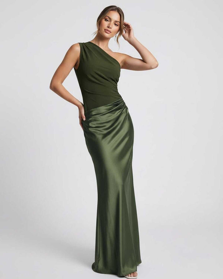 Vestido de fiesta maxi verde de un hombro con cintura alta para mujer, ideal como invitada de boda. Estilo formal.