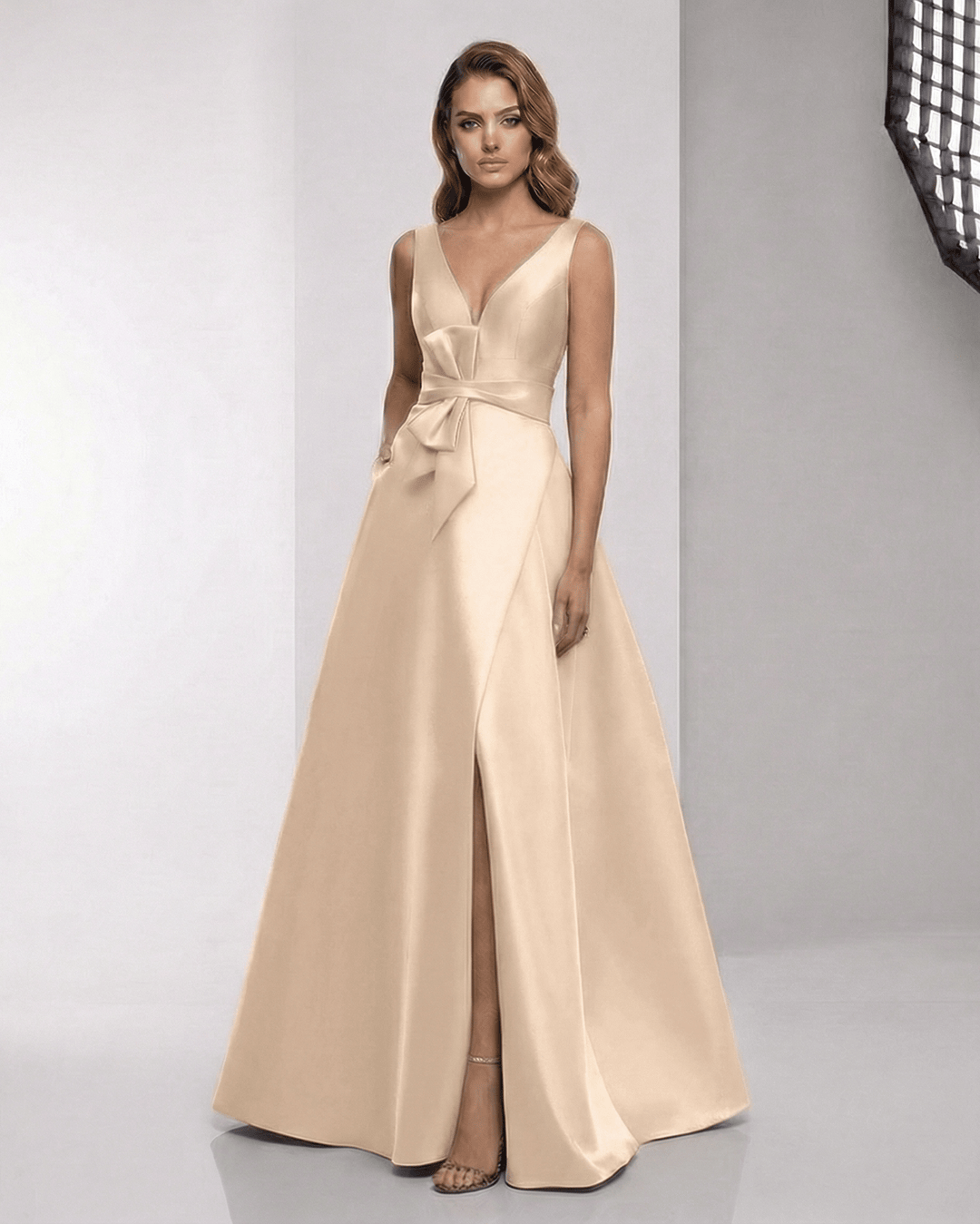 Vestido maxi Orlena elegante para mujer, ideal para ocasiones formales y fiestas.