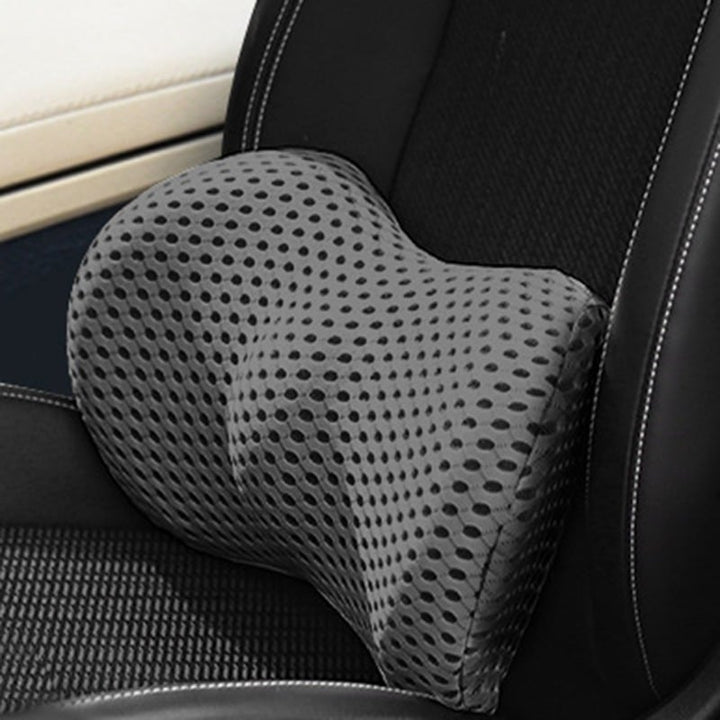 Cojín ergonómico para alivio del dolor de espalda, ideal para oficina y silla de automóvil.