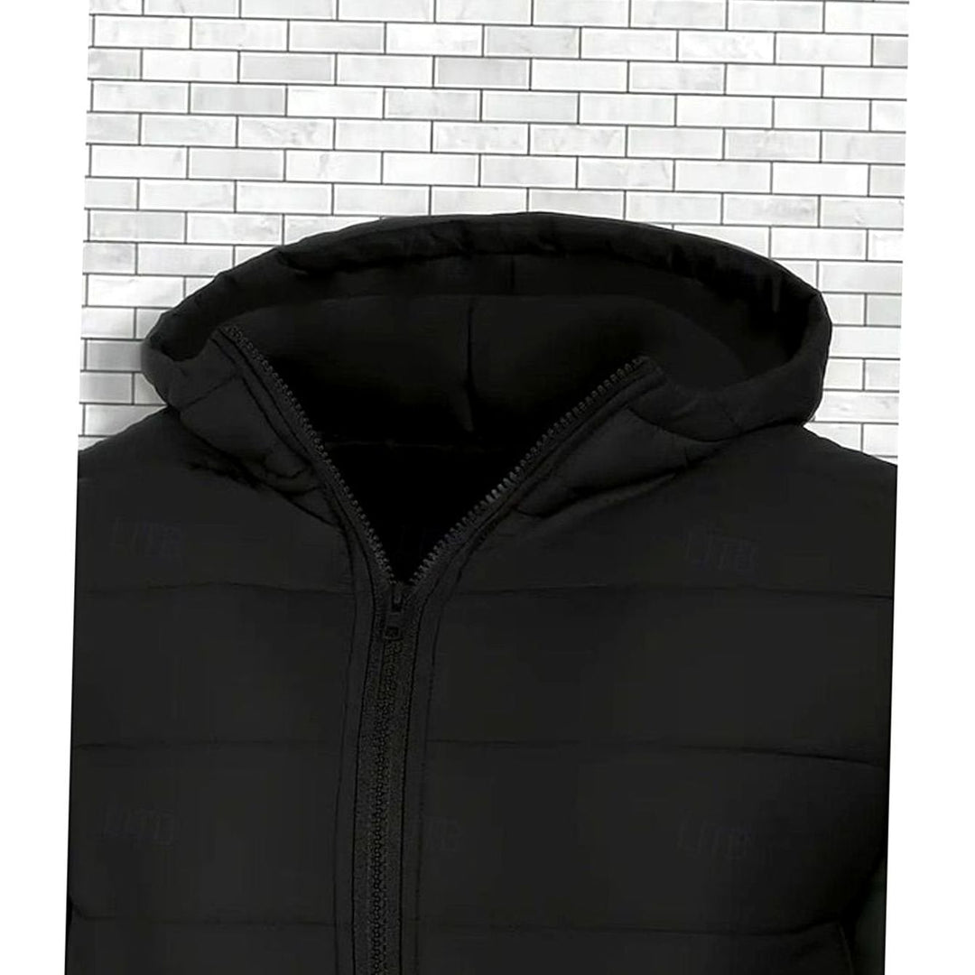 Chaqueta acolchada de hombre, resistente al viento, con capucha y acabado engomado. Comodidad casual y moderna.