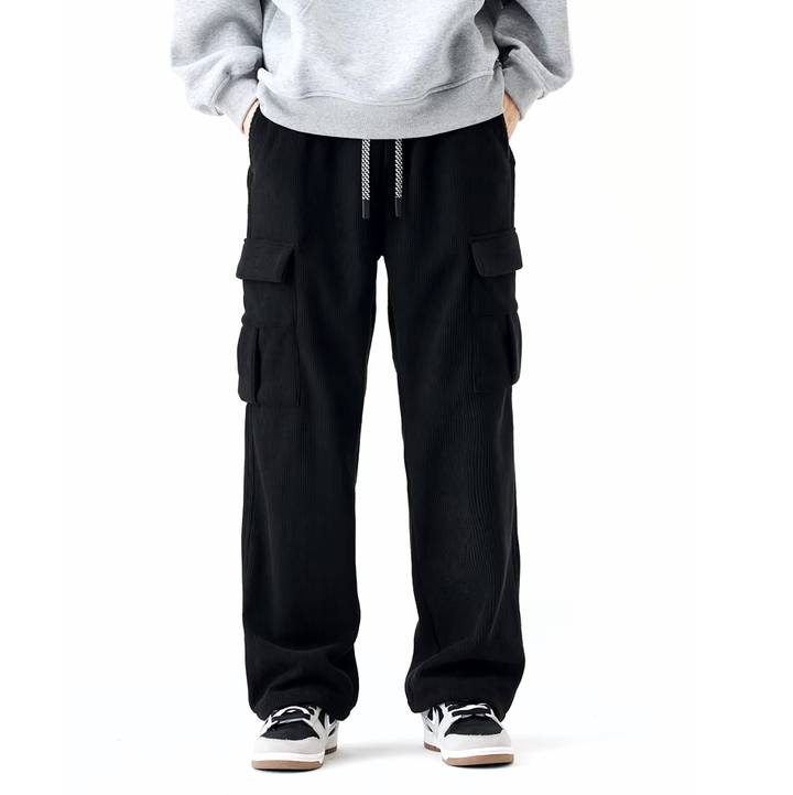 Moda hombre: Pantalones de pana térmicos. Confort cálido y estilo casual, esenciales para el frío.