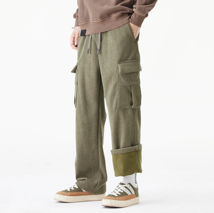 Pantalones de pana térmicos para hombre, ideales para invierno. Gran calidez y estilo casual.