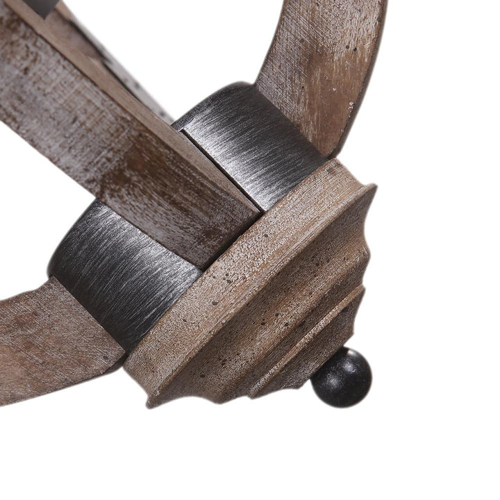 Lámpara de techo granja moderna: estructura de madera con 4 luces negras, toque rústico.