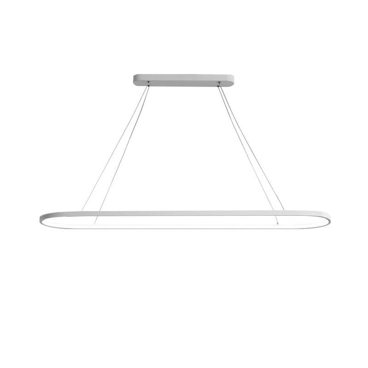 Detalle de luz colgante LED ovalada, acabado pulcro y diseño moderno para hogar.