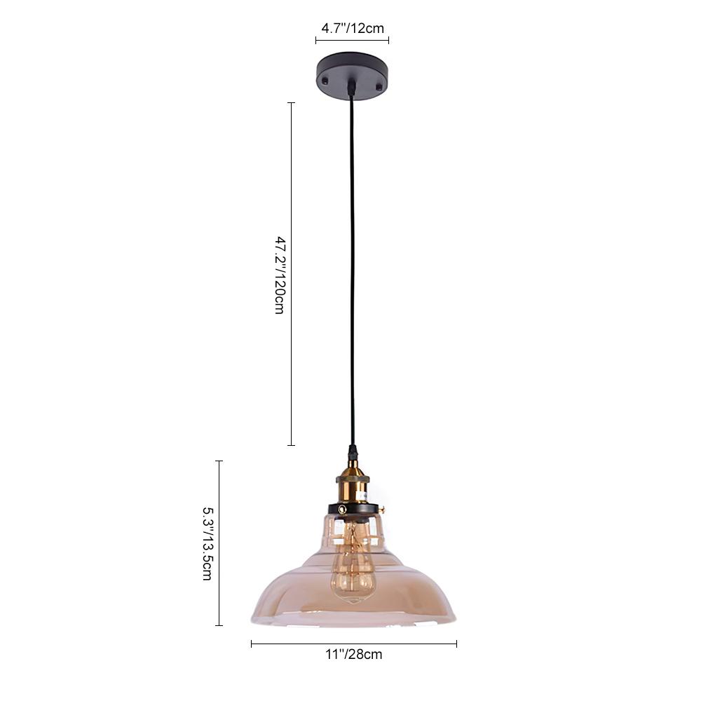 Vidrio ámbar en lámpara colgante. Iluminación moderna tipo cúpula, ideal como luz de techo decorativa.