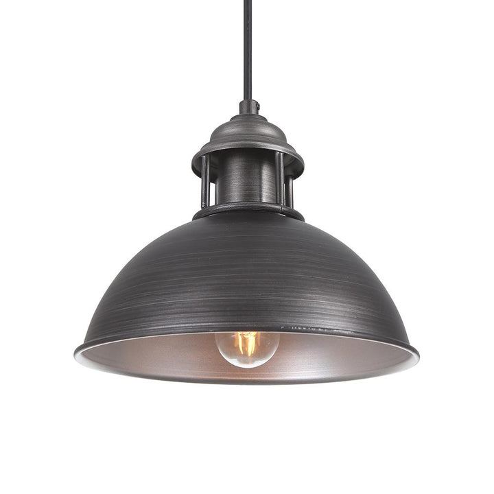 Lámpara colgante de cúpula industrial, realza el diseño de cocinas y comedores.