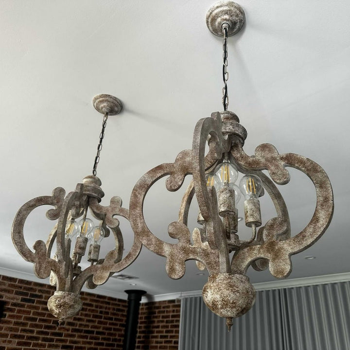 Candelabro rústico de madera desgastada con 4 luces, iluminación decorativa para comedor o sala de estar.