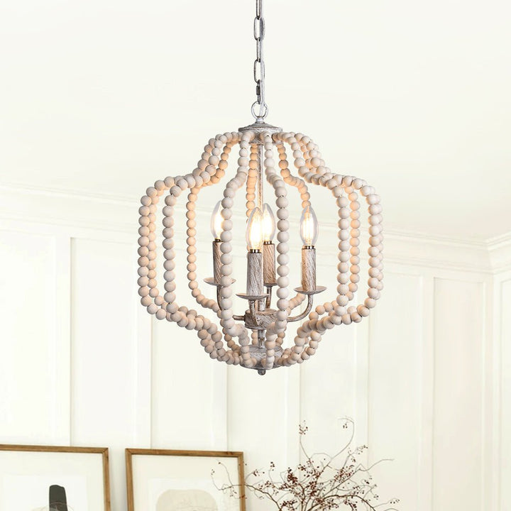 Lámpara colgante bohemia de 4 luces con elegantes perlas de madera, perfecta para sala.