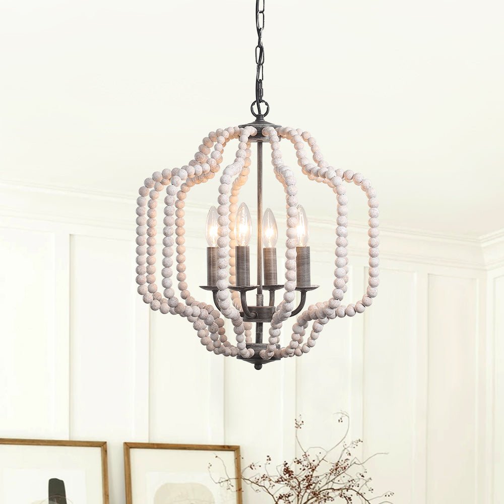 Araña de techo estilo boho-chic con cuentas de madera natural y 4 focos. Iluminación colgante.