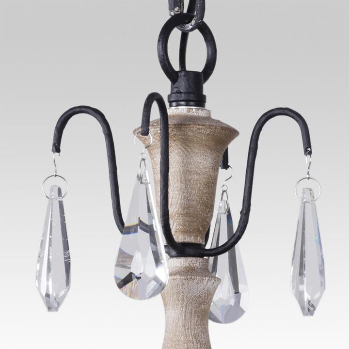 Iluminación de techo para hogar: candelabro clásico de 4 luces con cristal y madera. Estilo elegante y atemporal.