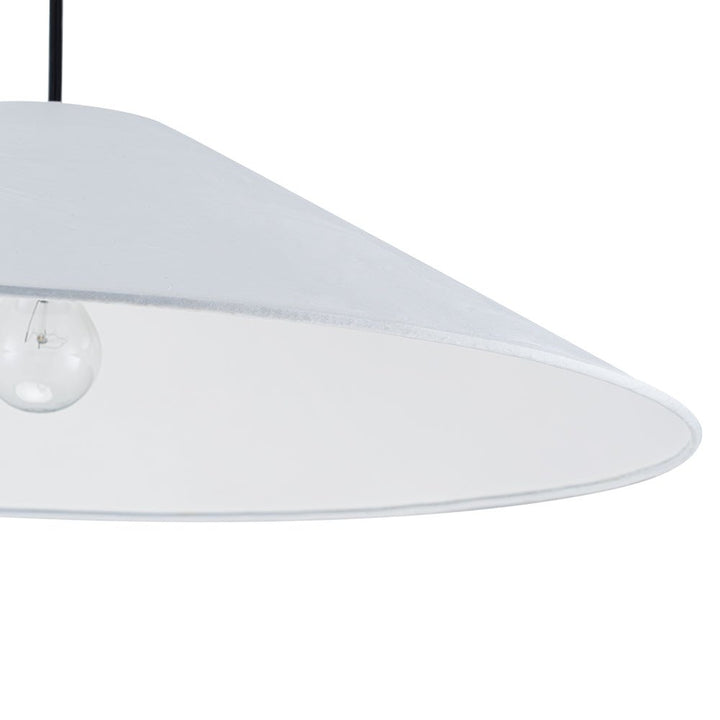 Elegante lámpara colgante de cono, estilo moderno y minimalista, perfecta para la decoración e iluminación del hogar.