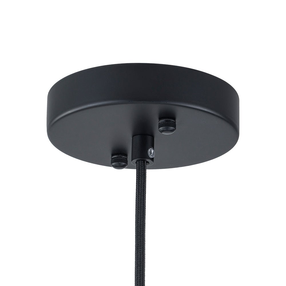 Lámpara de techo colgante con diseño de cono, crea un ambiente minimalista y elegante en tu sala o comedor.